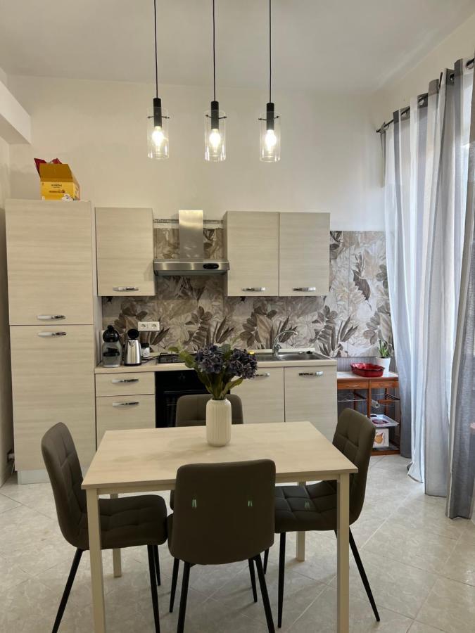Port House Appartement Civitavecchia Buitenkant foto