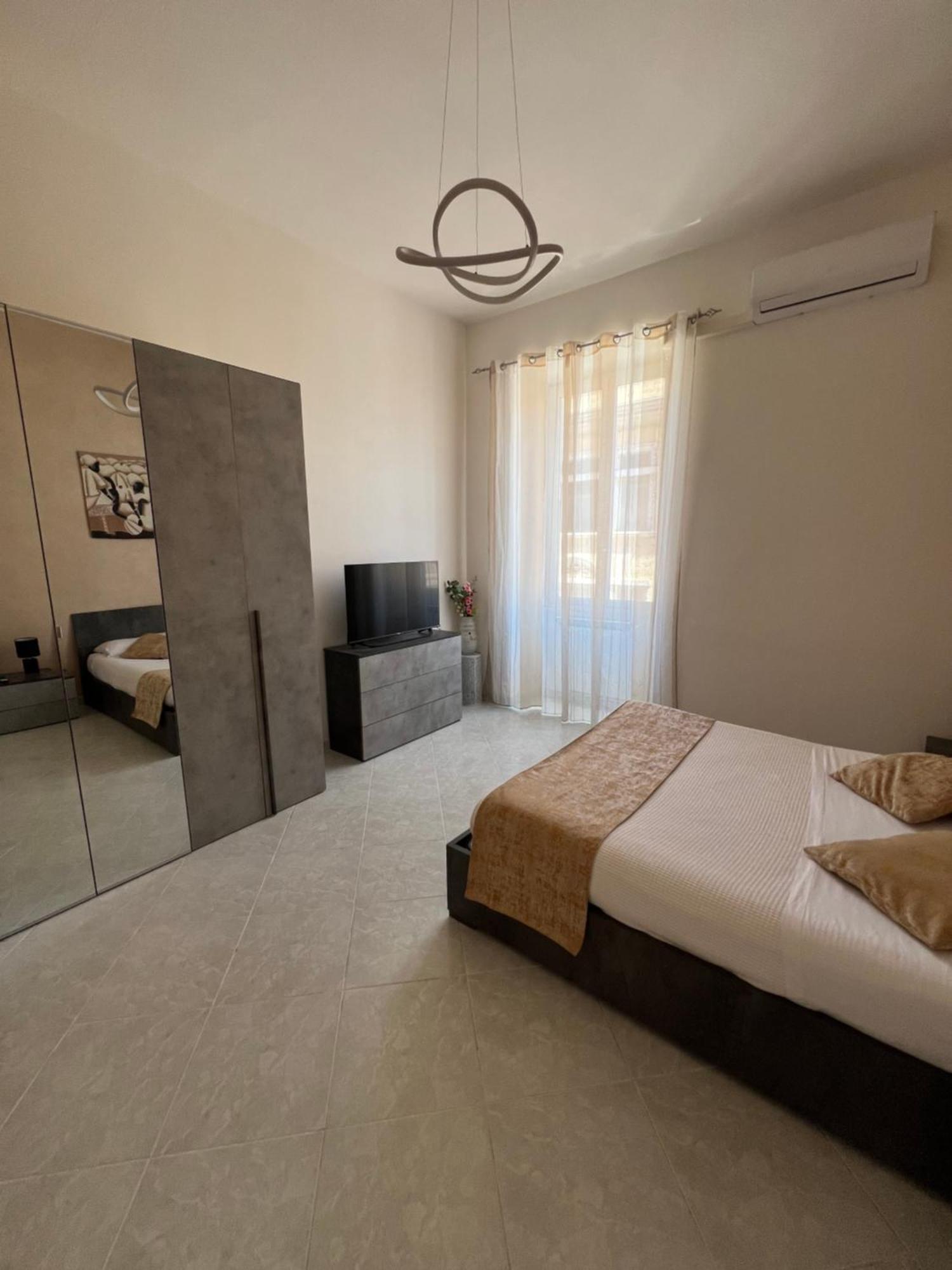 Port House Appartement Civitavecchia Buitenkant foto